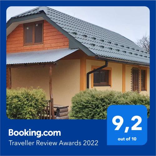 Villa Ortus — 4-Star Luxury Hotel in Novoselytsya, Ukraine