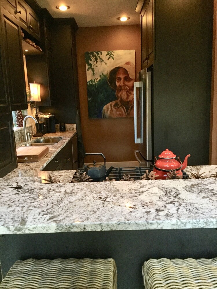 Kara's Kottages @ N Clarendon St - photo 18