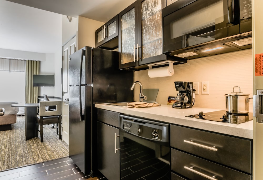 Candlewood Suites Hartford Downtown by IHG - photo 7