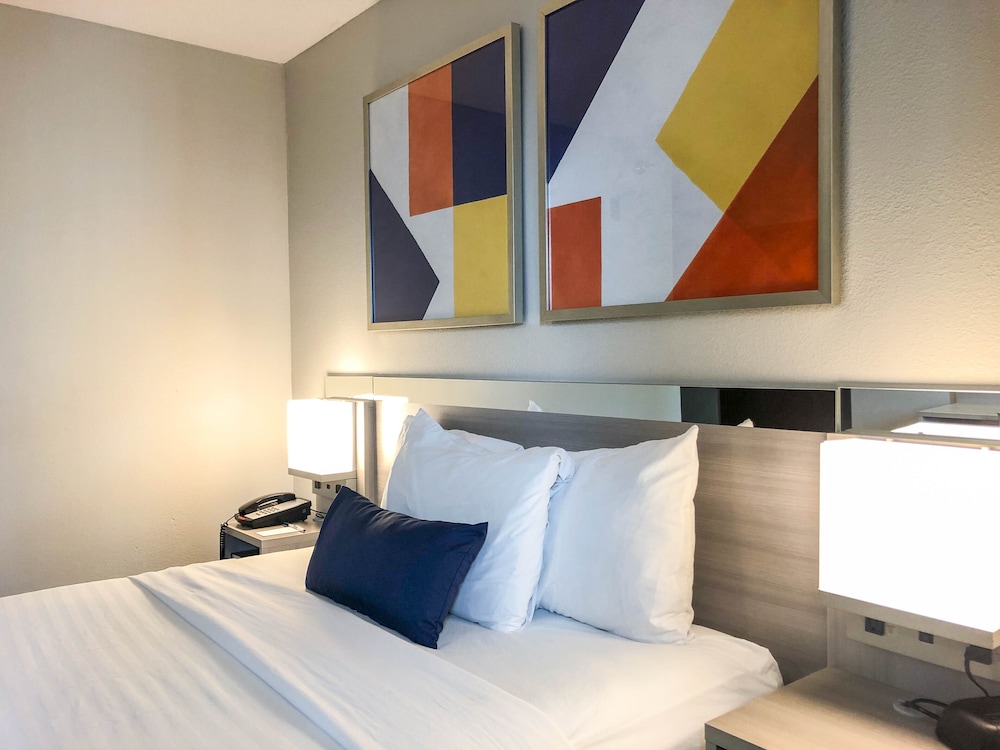 Microtel Inn & Suites by Wyndham Eagan St Paul - photo 13