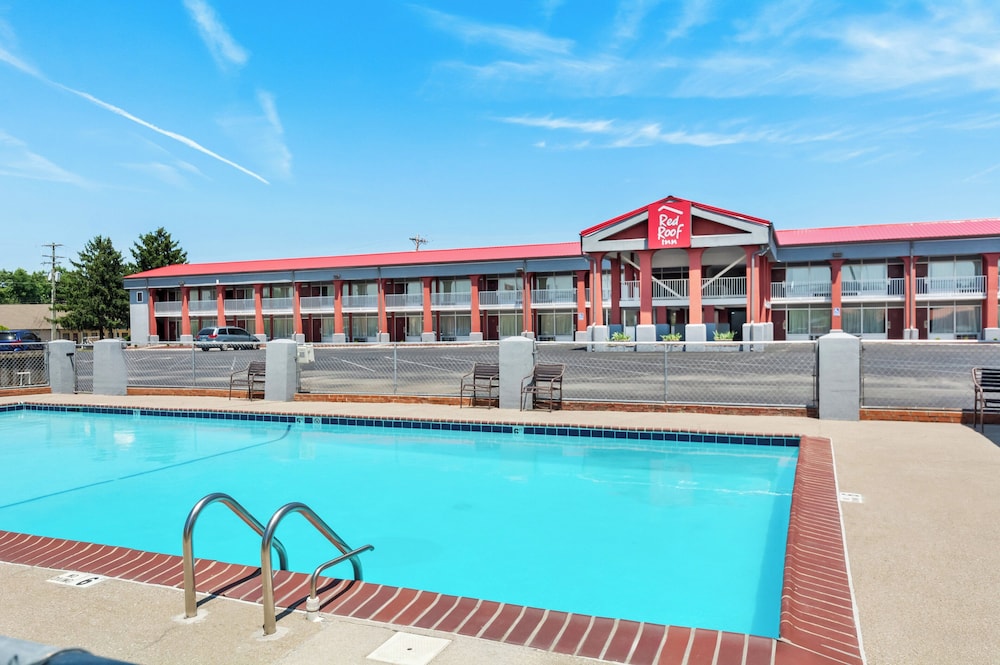 Red Roof Inn Berea - photo 16
