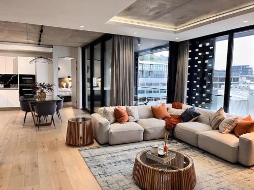Penthouse with Private Pool Cape Town