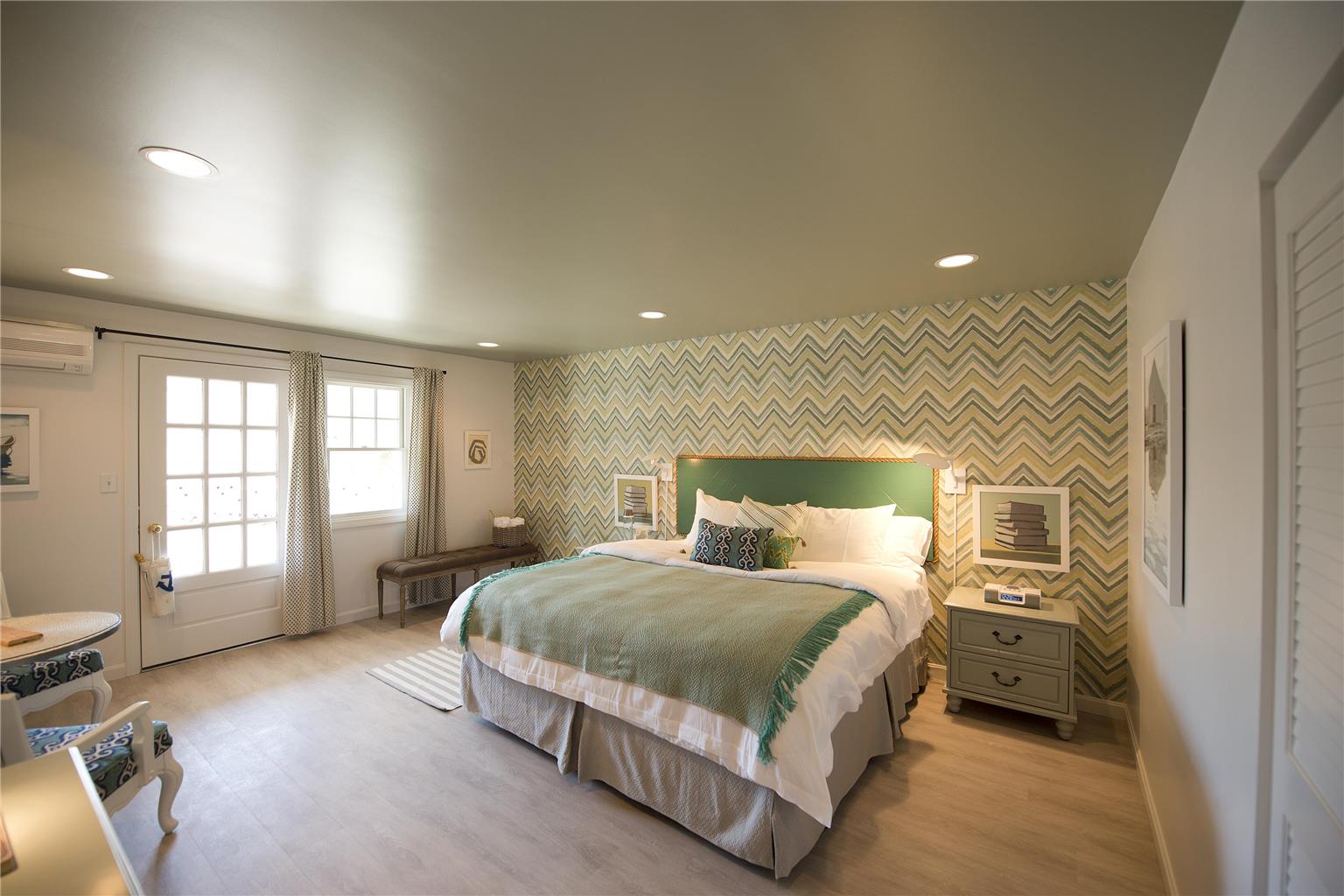 The Lodge at the Cove - photo 31