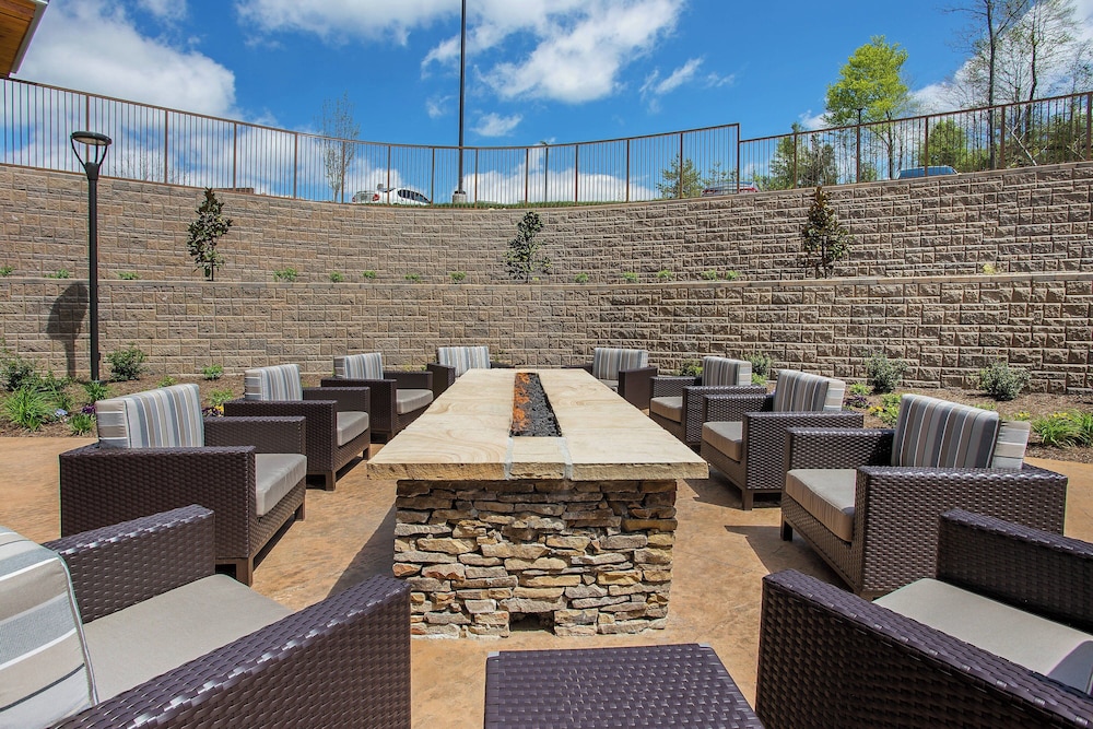 Fairfield Inn & Suites by Marriott Pigeon Forge - photo 22