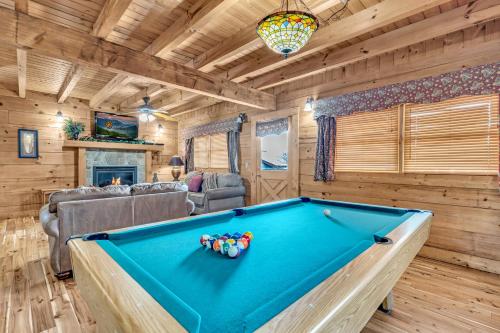 Reflections Hot Tub Pool WIFI 560 FREE tickets each paid day - photo 42