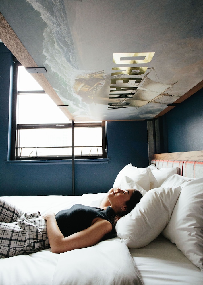 The Revolution Hotel - photo 39