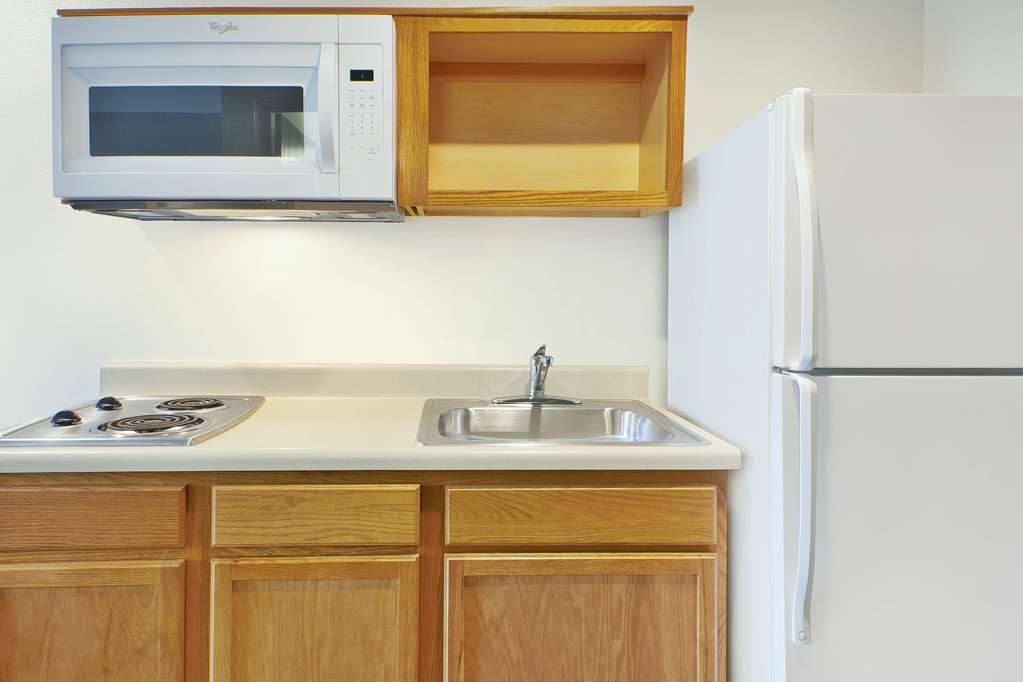 WoodSpring Suites St Louis St Charles - photo 5