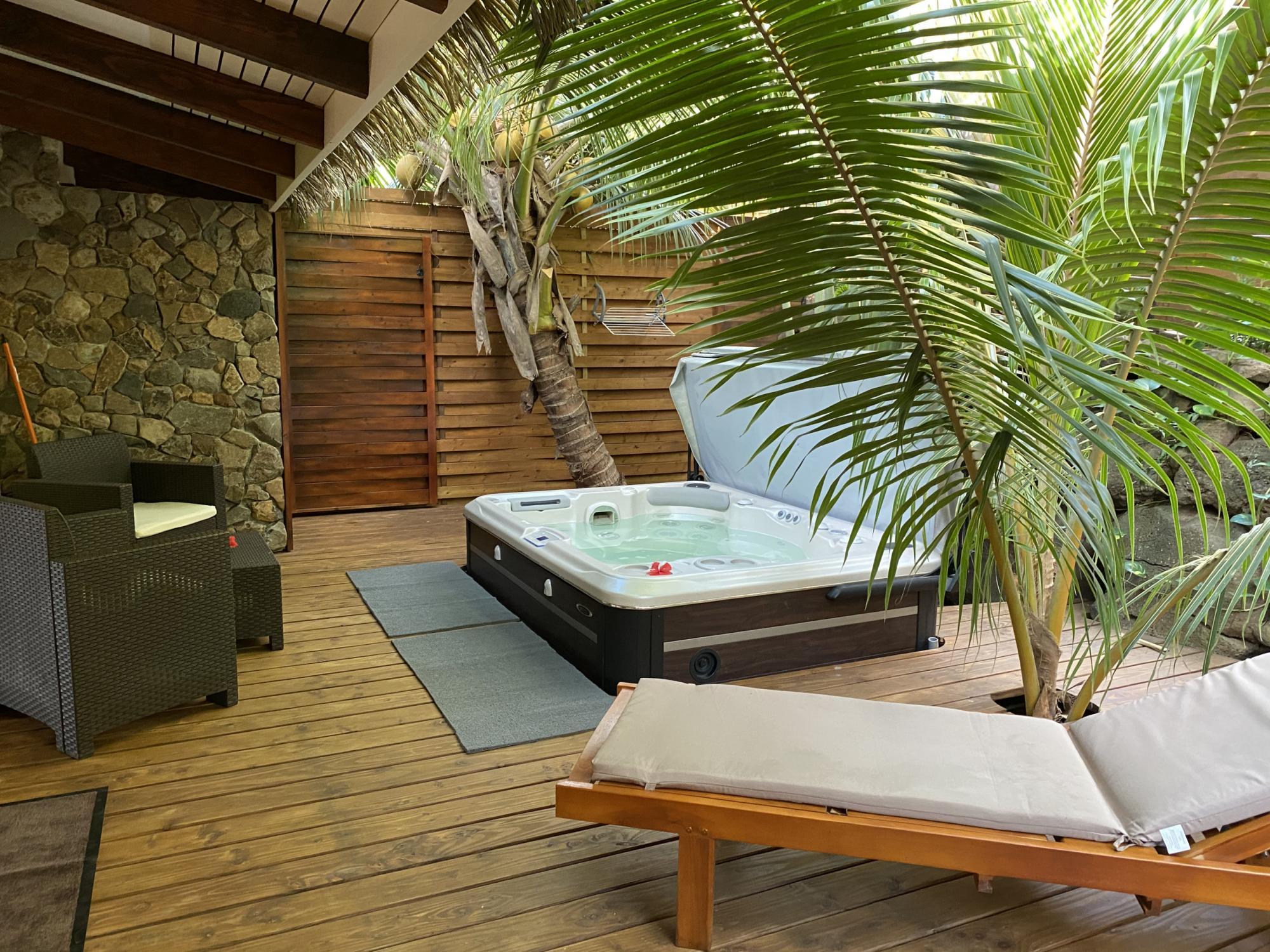 Moorea Just Relax Inn — Unknown City