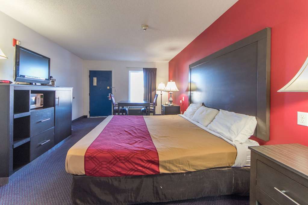 Econo Lodge Ruther Glen - photo 10