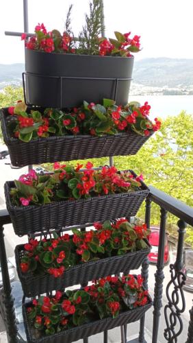 El Mirador Ria de Vigo Apartamento Frente Al Mar Centrico — 4-Star Luxury Hotel in Moana, Spain
