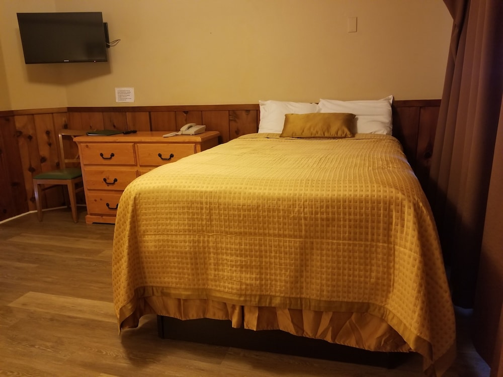 Kernville Inn - photo 12