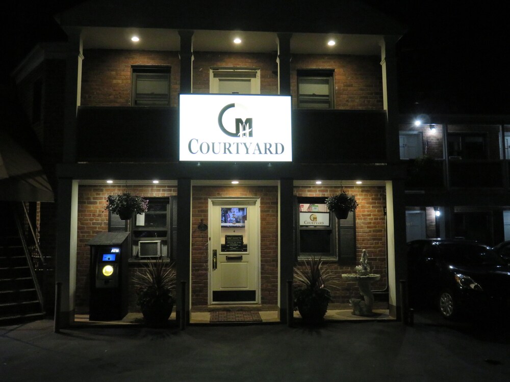 Central Motel Court Yard - photo 107
