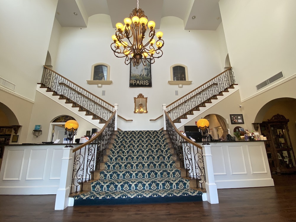 Chateau Avalon - photo 146