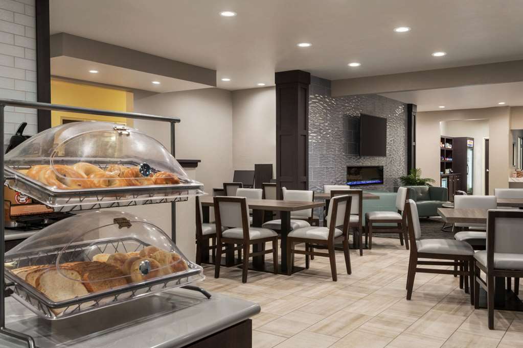 Wingate By Wyndham Appleton - photo 22