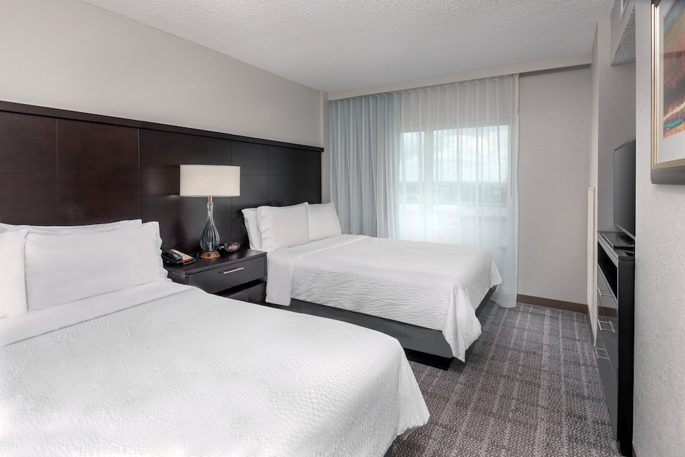 Staybridge Suites Miami Doral Area by IHG - photo 9