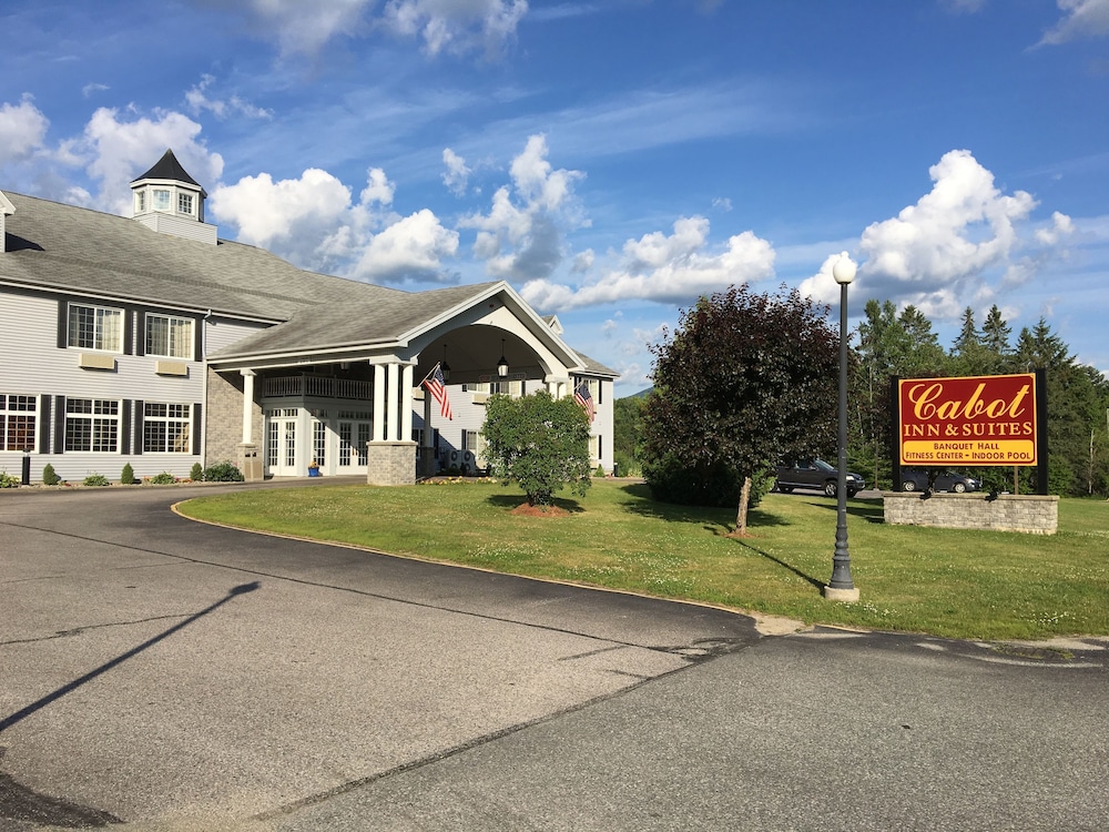 Cabot Inn & Suites in Lancaster, United States