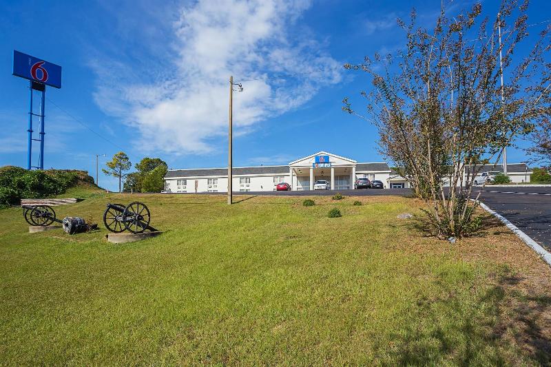 Motel 6 Vicksburg MS - photo 2