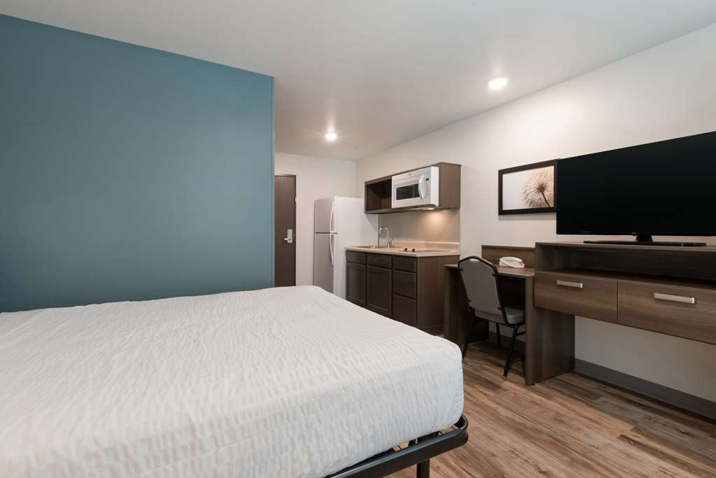 Woodspring Suites Philadelphia Northeast - photo 13