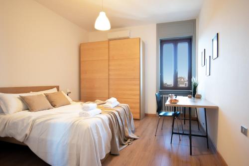 I Host Apartment Sant'Agostino 7 — 4-Star Luxury Hotel in Milan, Italy