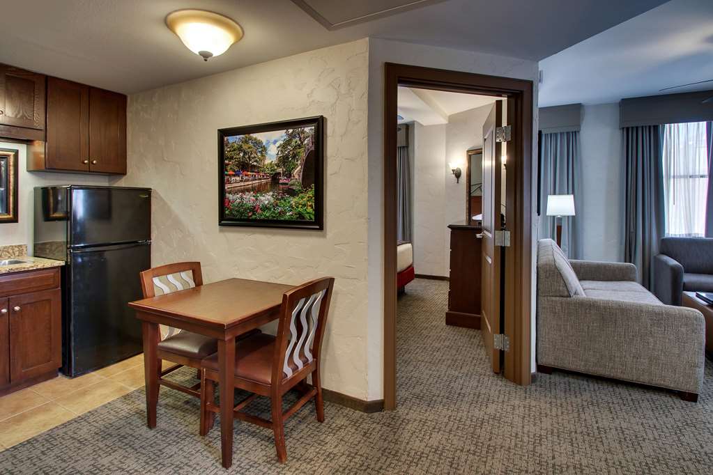 Drury Plaza Hotel San Antonio Riverwalk - photo 24