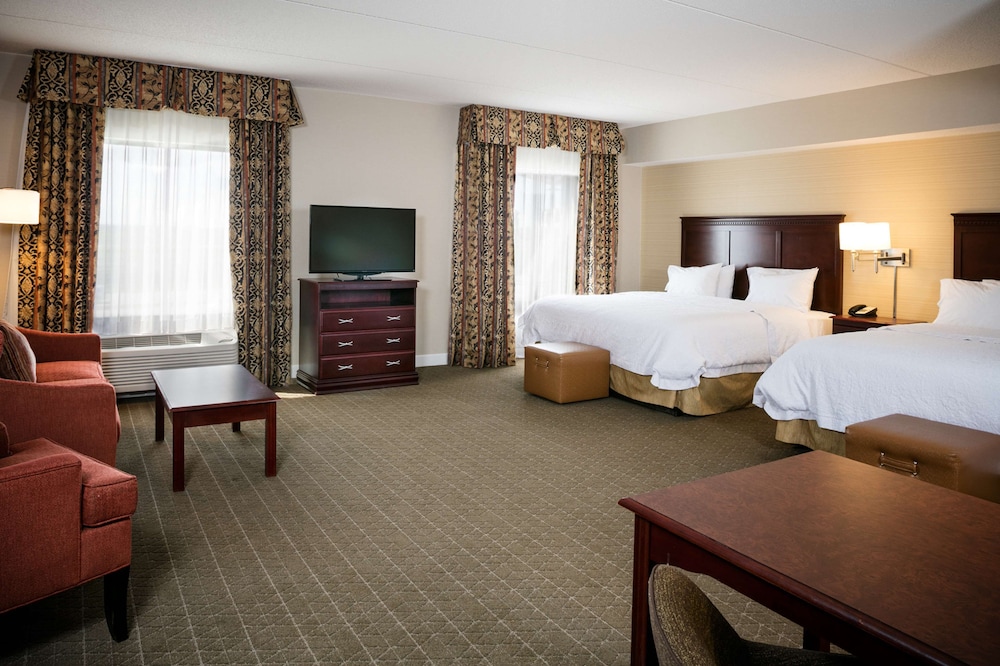 Hampton Inn & Suites Toledo Perrysburg - photo 10