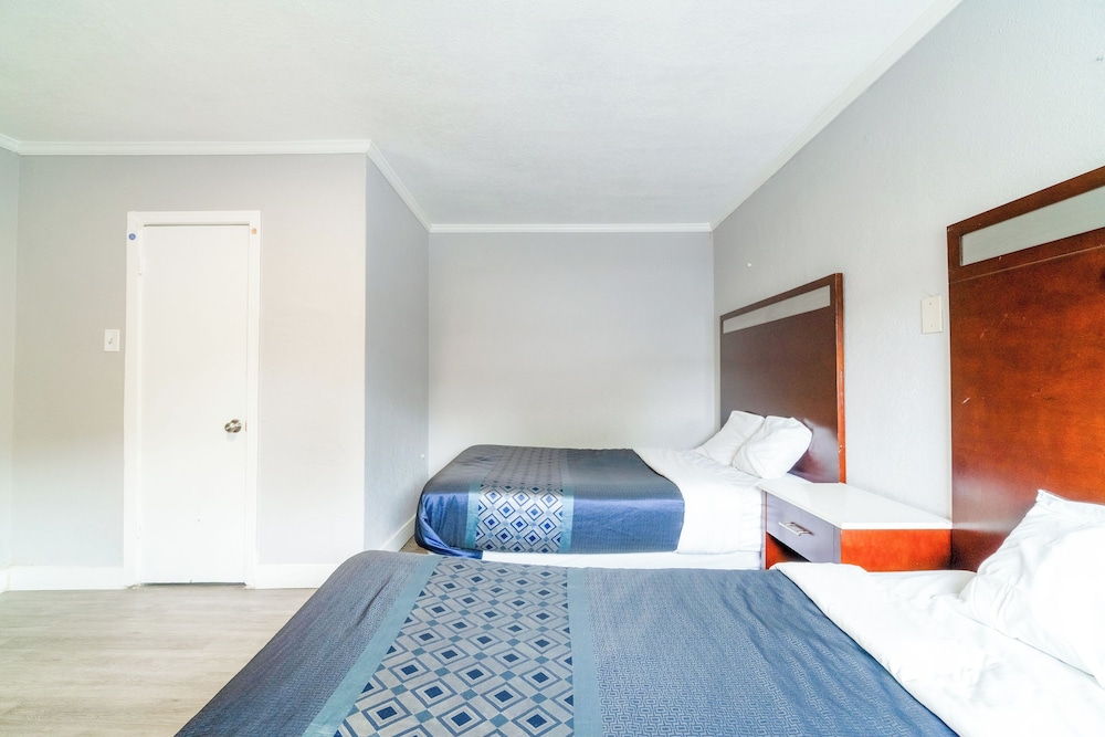 Alamo Oasis Inn And Suites By Oyo San Antonio - photo 27