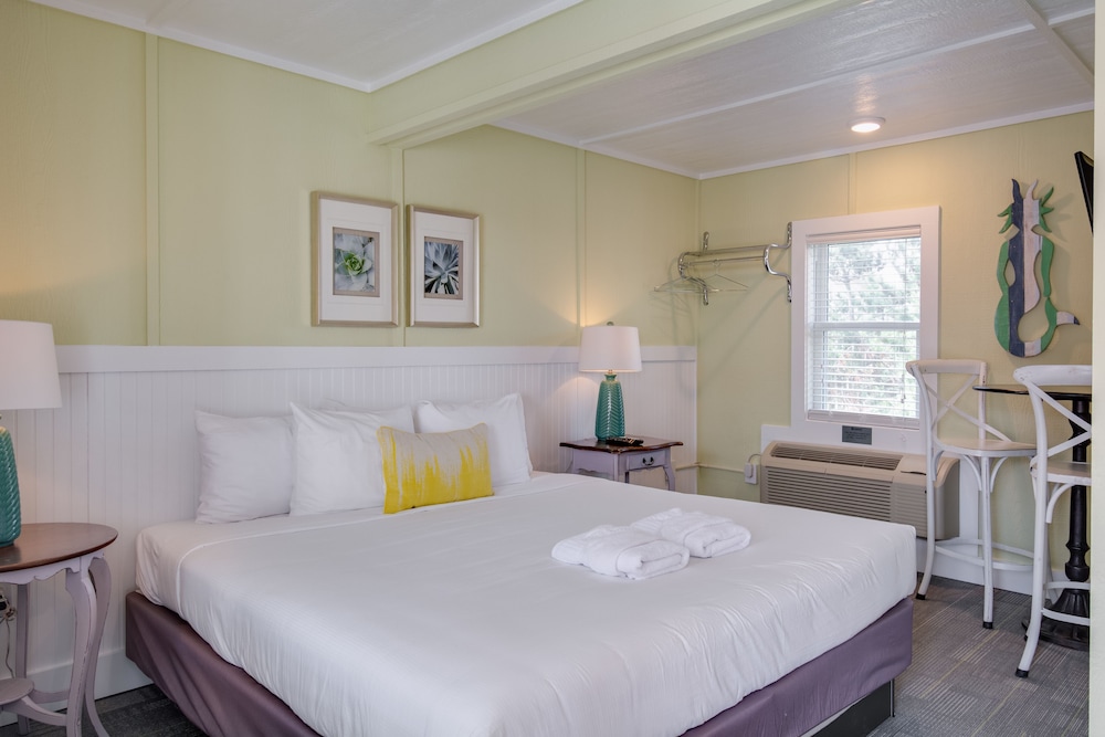 See Sea Motel - photo 28