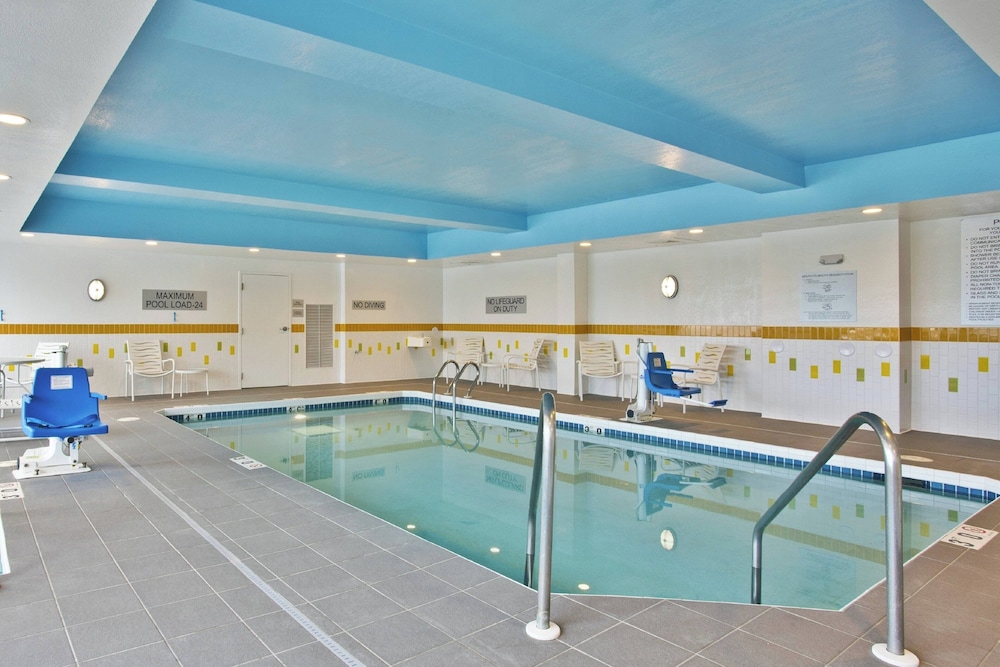 Fairfield Inn & Suites by Marriott Madison West Middleton - photo 16
