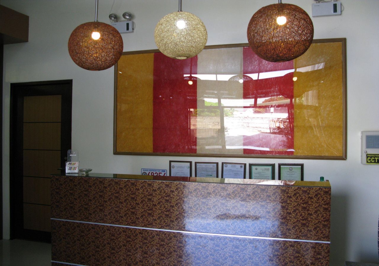 Qanaq Hotel — Davao — photo 4