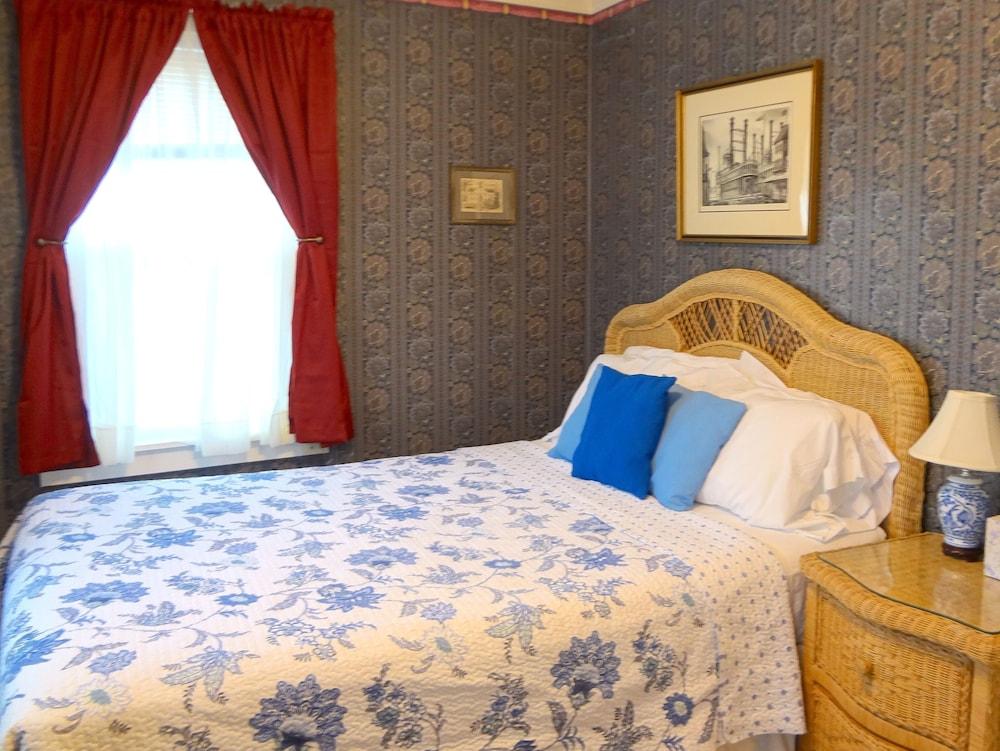 The Henry Collins Inn - photo 10