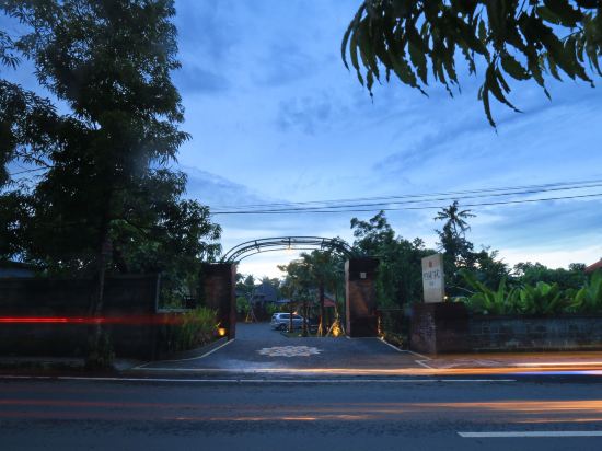 Mekar Sari Villas — 4-Star Luxury Hotel in Ubud, Indonesia