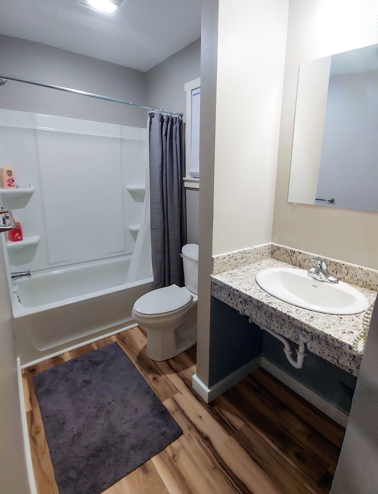 Vermont Suites - photo 30