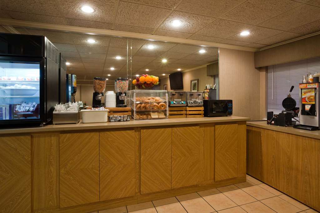 La Quinta Inn by Wyndham Minneapolis Airport Bloomington - photo 56