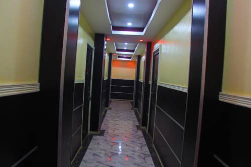 New Travellers Lodge & Suite