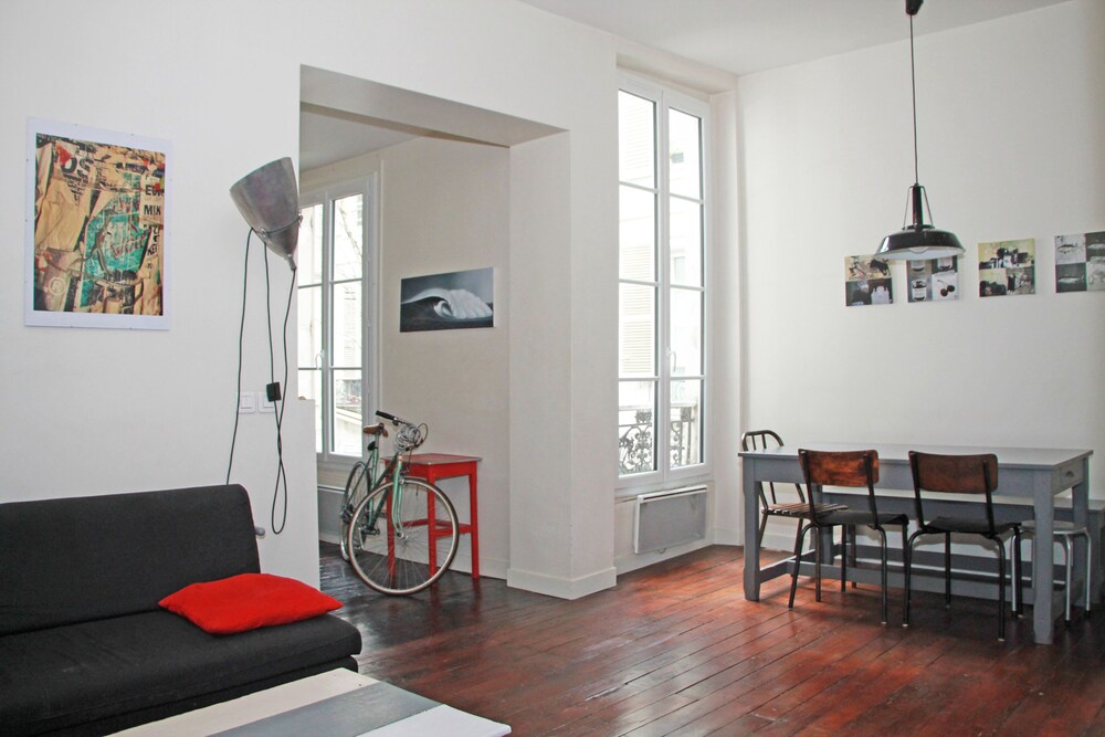 Family Apartment Montorgueil — 4-Star Luxury Hotel in Paris, France