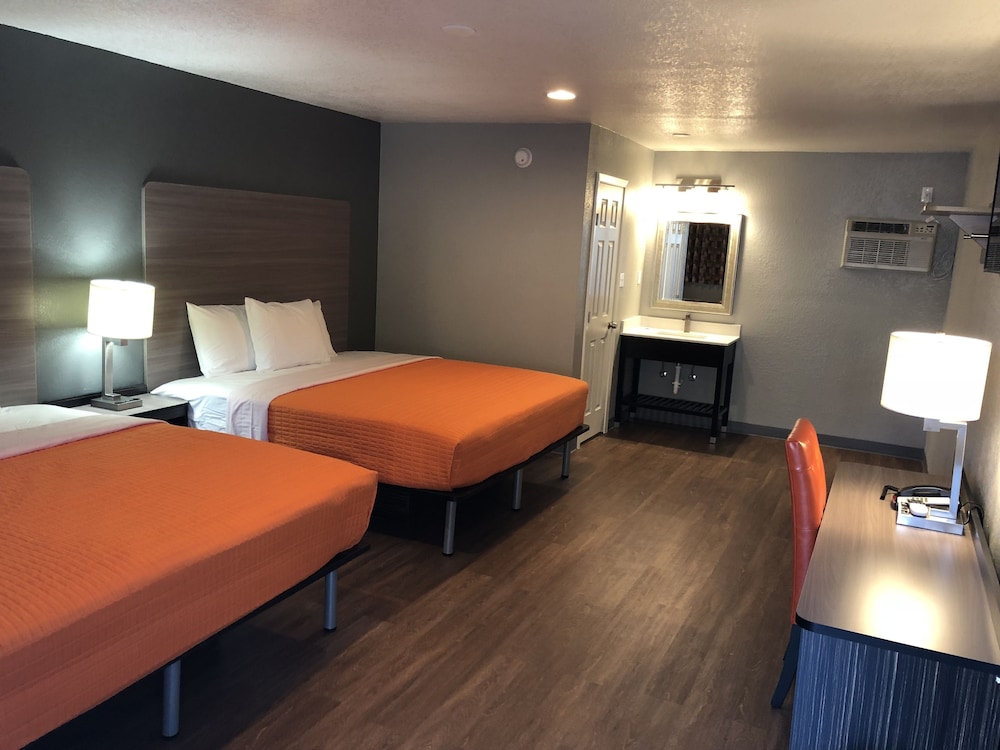 Super 8 by Wyndham Sonora - photo 43