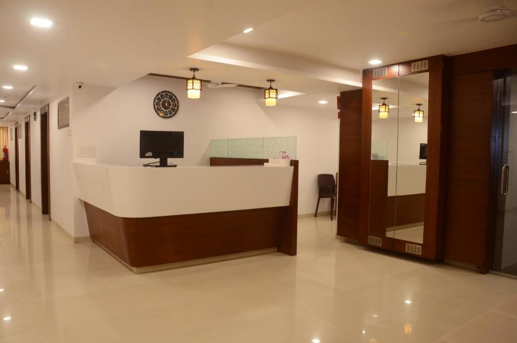 Hotel Ideal - last minute hotel in Vadodara