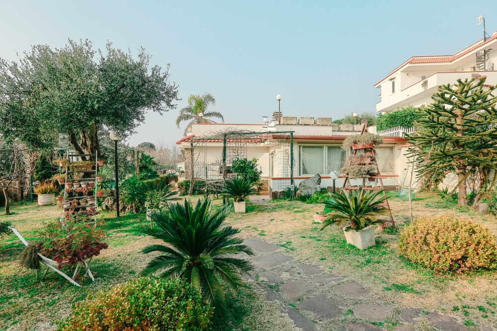 Il Giardinetto - carbon neutral hotel in Ercolano