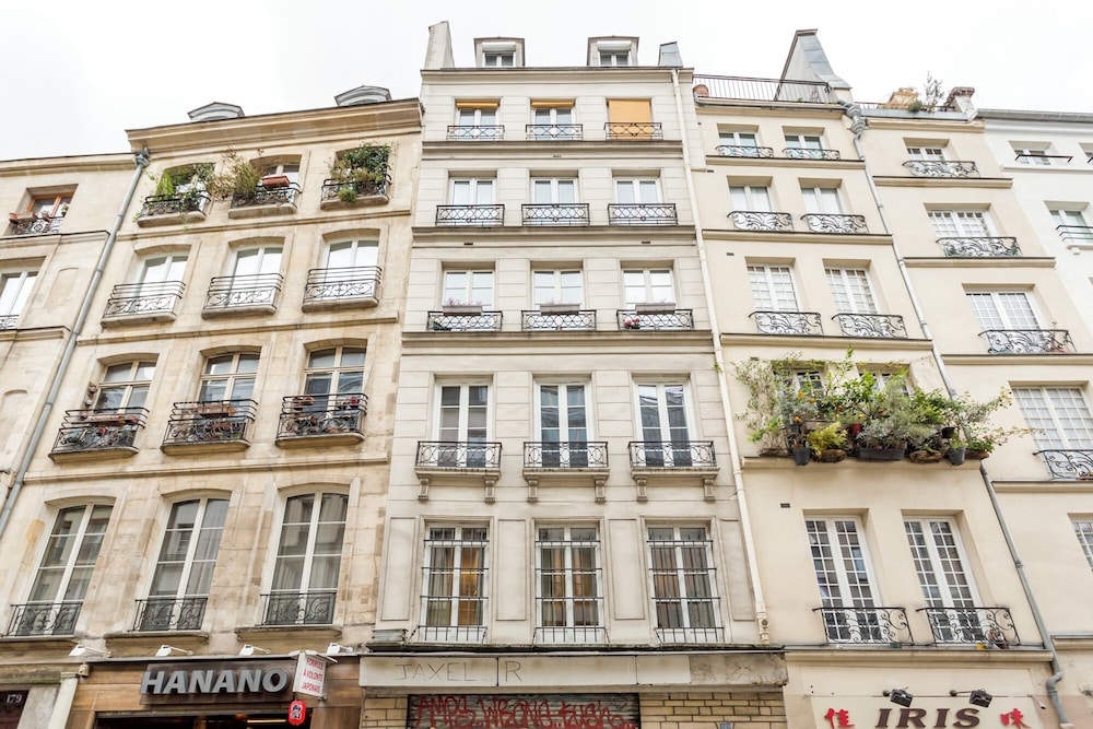 Merveil Luxury Suites Marais Martin I II — 4-Star Luxury Hotel in Paris, France
