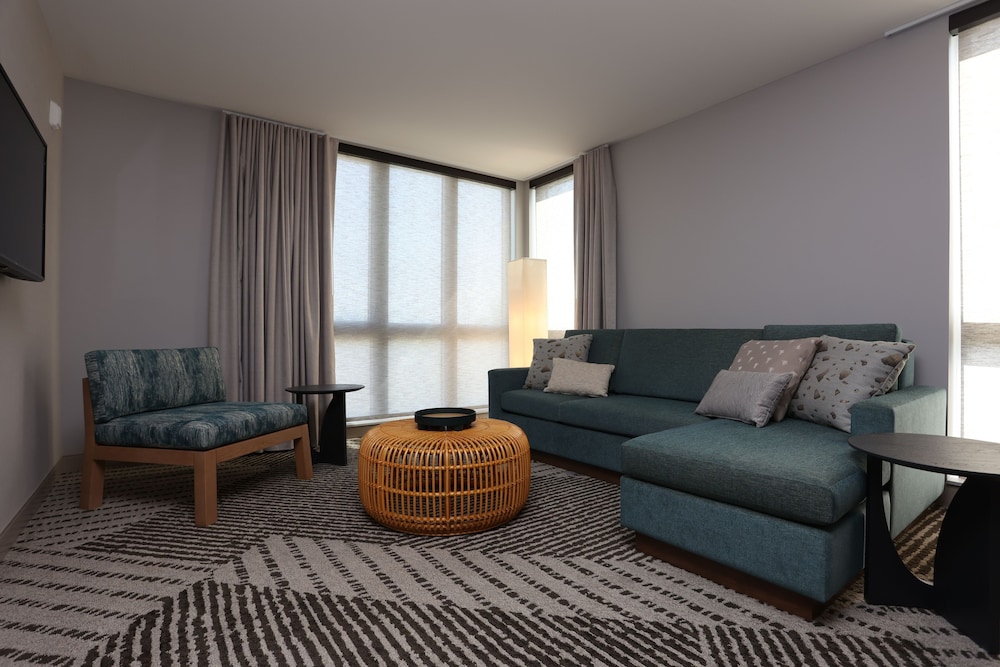 Cedartree Hotel Portland Hillsboro - photo 6