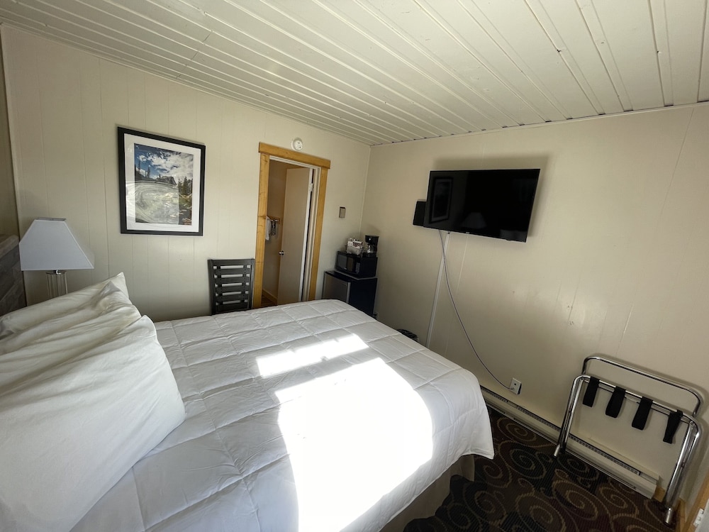 Estes Mountain Inn - photo 47