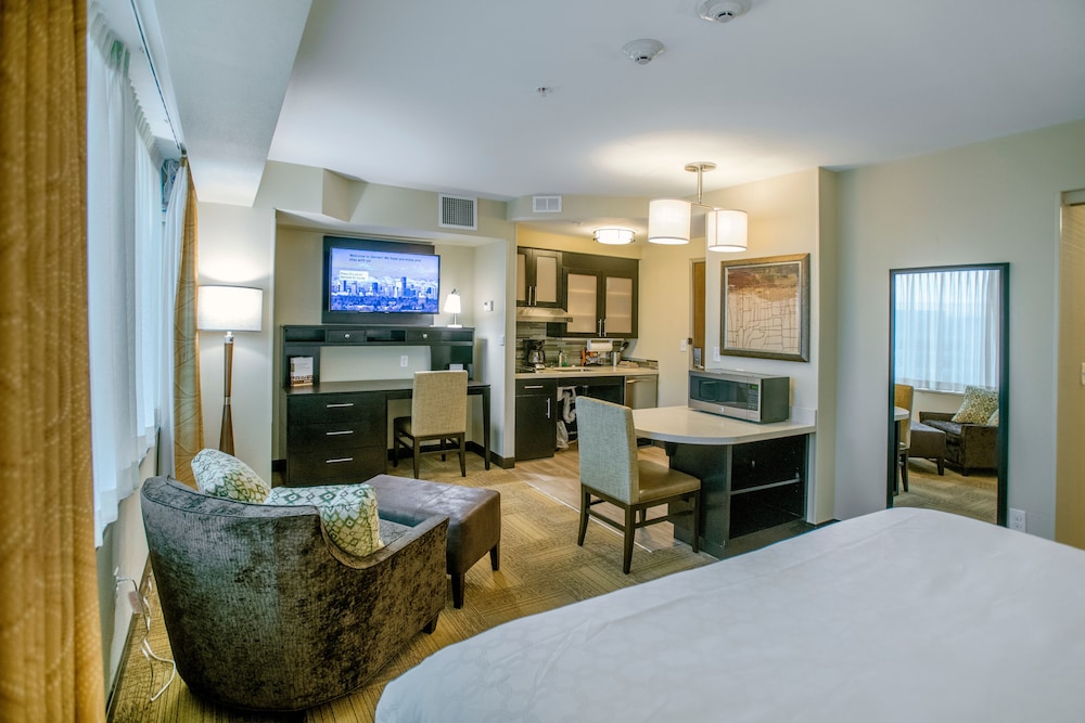 Staybridge Suites Denver Downtown by IHG - photo 16