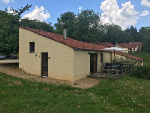 Le repaire des belettes Vallée de Rabais — hotel in Virton