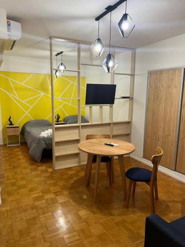 Share 2 — 4-Star Luxury Hotel in Buenos Aires, Argentina