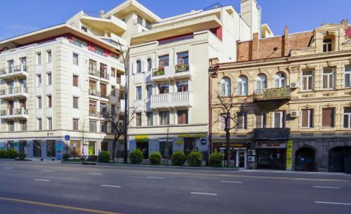 Hotel type rooms on avenue Melikishvili city center