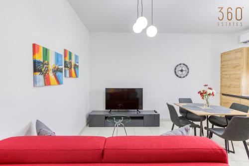 Modern Apartment with Sofabed & Balcony in Gzira by 360 Estates — 4-Star Luxury Hotel in Gzira, Malta