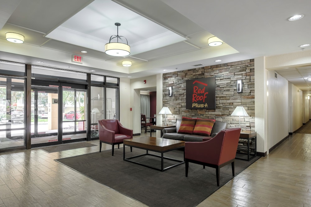 Red Roof Inn PLUS Gainesville - photo 4