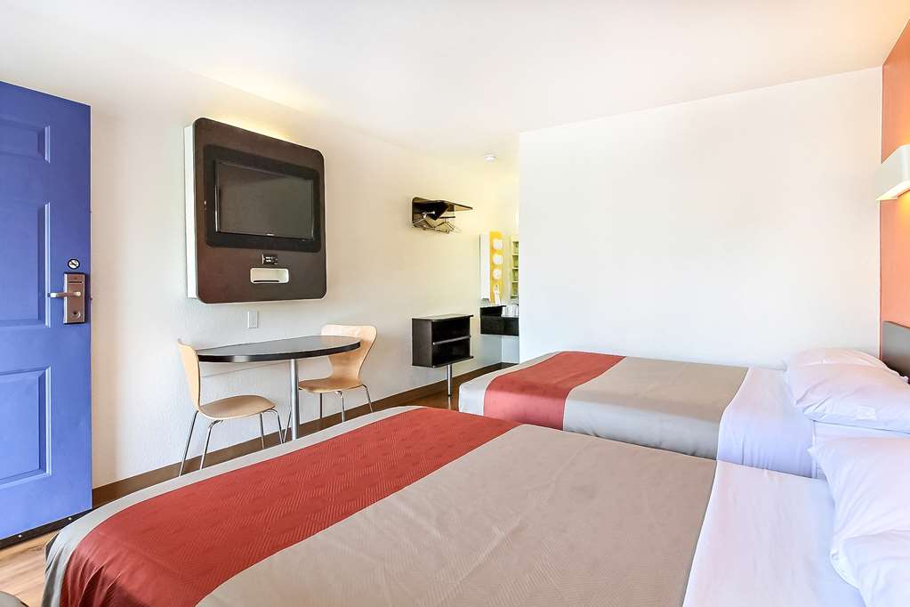 Motel 6 Sunnyvale CA South - photo 15
