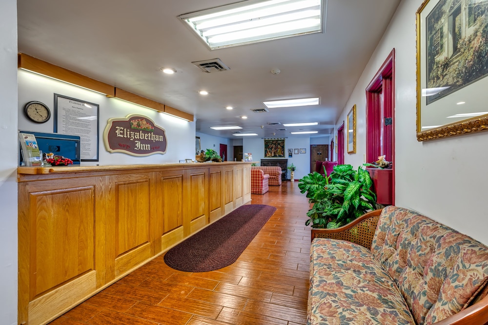 Hotel Manteo - photo 4