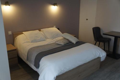 Hotel De L'ain — hotel in Perrigny